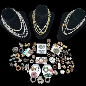 Vintage to Now Rhinestone Costume Jewelry Lot 80+ Pieces Austria Sarah Cov +